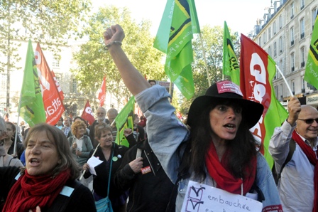 Paris le 30 septembre 2012, manifestation contre le traité européen